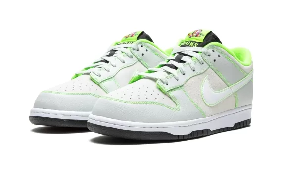 Nike Dunk Low UO P - Oregon