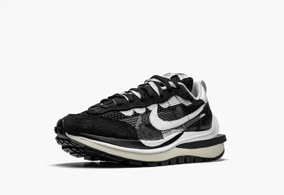 The Latest Men's Footwear - Sacai x Nike Vapor Waffle - Black White