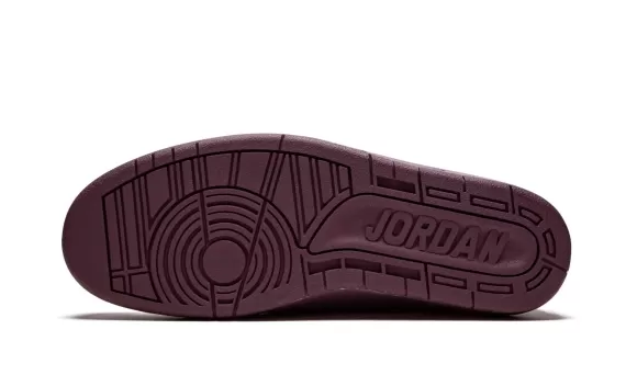 Air Jordan 2 Retro Decon - Bordeaux