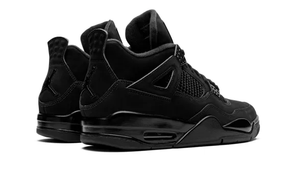 Air Jordan 4 Retro - Black Cat 2020