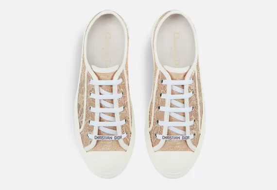 WALK'N'DIOR Sneaker - Gold-Tone D-Lace Macramé Motif