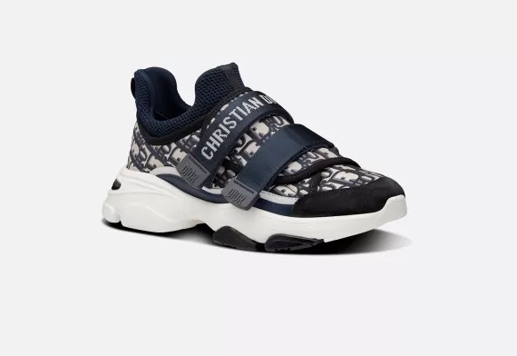 D-WANDER Sneaker - Deep Blue Dior Oblique Technical Fabric