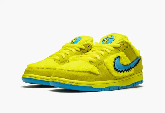 Discount Shop - Women's SB Dunk Low Grateful Dead - Yellow Bear Shoes