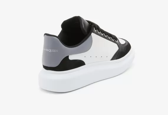 Oversized Sneaker in Black/White/Grey