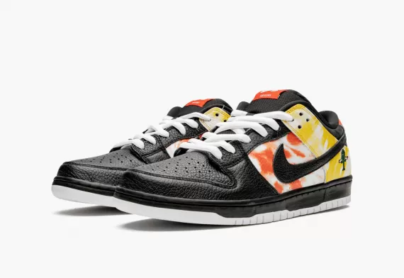 Men's SB Dunk Low - Tie-Dye Rayguns 2019 - Black Now Available with Discount!