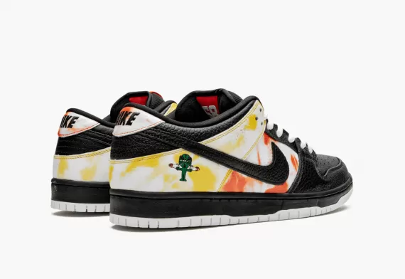 Get the Best Deals on Men's SB Dunk Low - Tie-Dye Rayguns 2019 - Black!