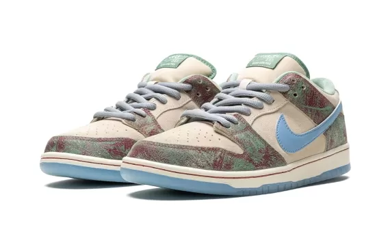 SB Dunk Low - Crenshaw Skate Club