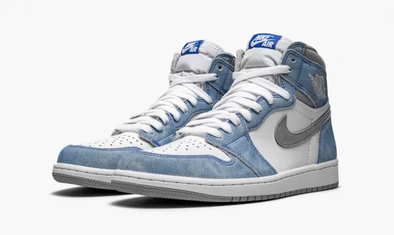 Shop Women's AIR JORDAN 1 RETRO HIGH OG - Hyper Royal at Discount Prices!