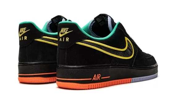 Air Force 1 Low '07 LV8 - Peace and Unity