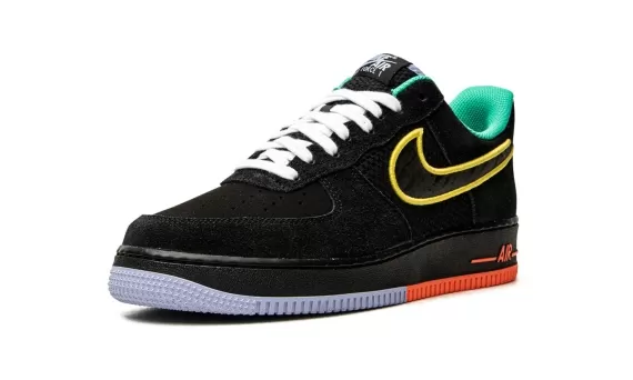 Air Force 1 Low '07 LV8 - Peace and Unity