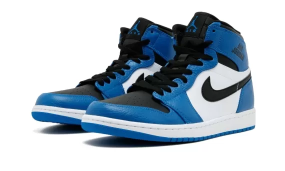 Air Jordan 1 Retro High - Solar Blue