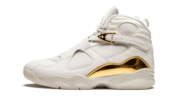 Air Jordan 8 Retro C&C - Trophy