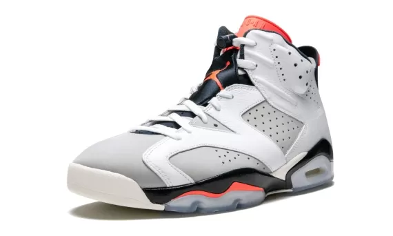 Air Jordan 6 Retro - Tinker Hatfield