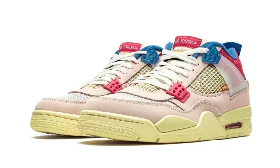 Air Jordan 4 Retro SP Union - Guava Ice