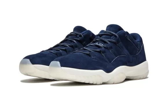 Air Jordan 11 Retro Low - RE2PECT