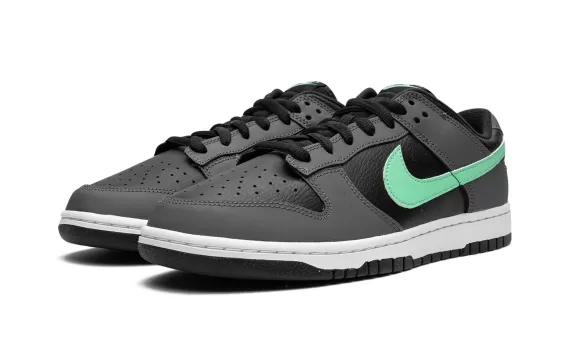 Dunk Low Retro - Black / Green Glow