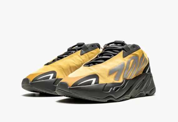 Stylish YEEZY 700 MNVN - Honey Flux Men's Shoes with Discount!