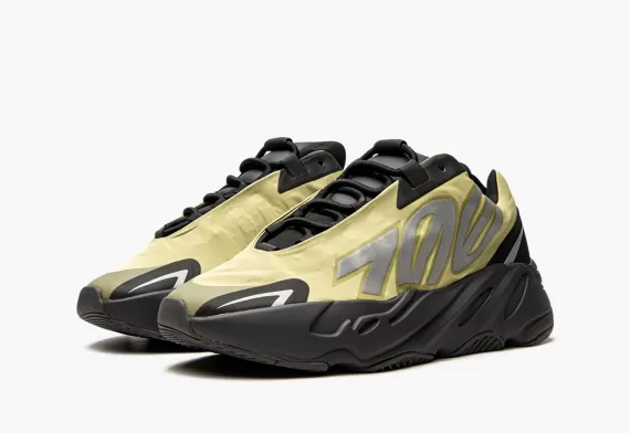 Sale on YEEZY 700 MNVN - Resin for Women's