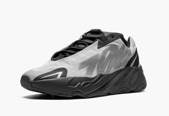 Upgrade Your Look with Men's YEEZY 700 MNVN - Metallic Now!