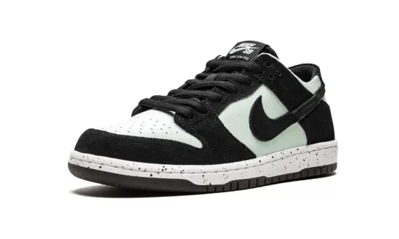 SB Zoom Dunk Low Pro - Barely Green