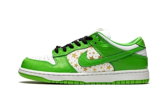 SB Dunk Low Supreme - Stars - Mean Green