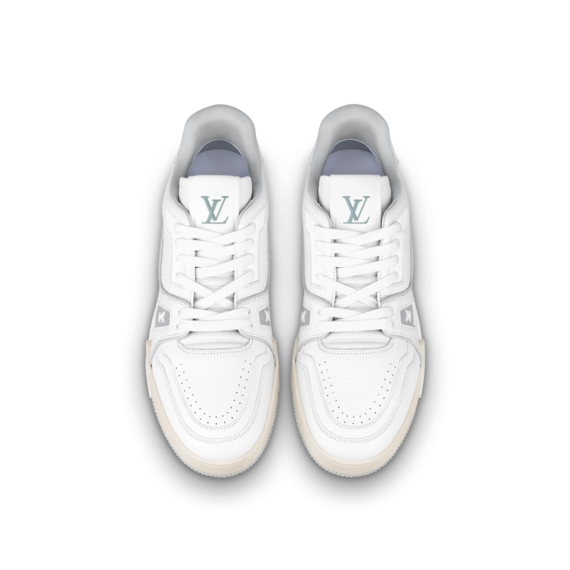 Buy Men's Louis Vuitton Trainer Sneaker - White, Grained at Low Prices