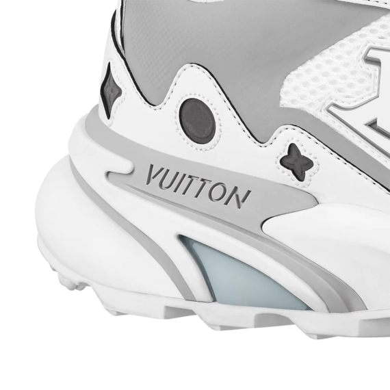 Shop Men's Louis Vuitton Runner Tatic Sneaker - White, Mix of Materials