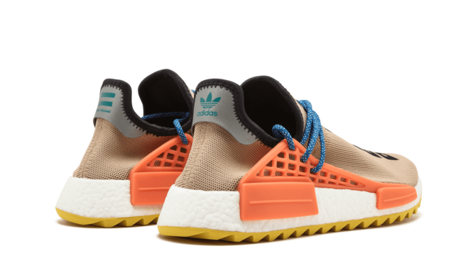 Trendy Menswear - Pharrell Williams NMD Human Race TRAIL PALE NUDE