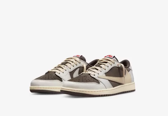 Get the Trendy Air Jordan 1 Retro Low OG SP - Travis Scott Reverse Mocha for Men!