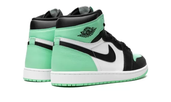 Air Jordan 1 High OG - Green Glow