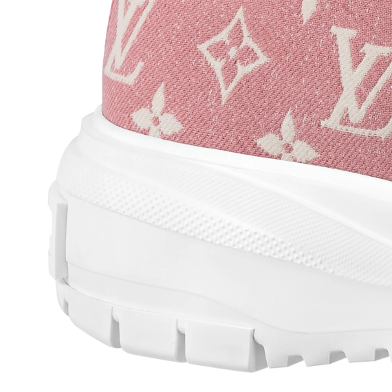 Lv Squad Sneaker for Women - Get a Deal Now!