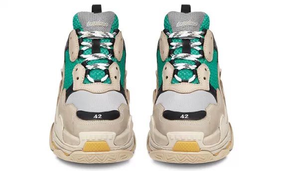 Women's Balenciaga Triple S - Trainers Green / Yellow for Sale Now!