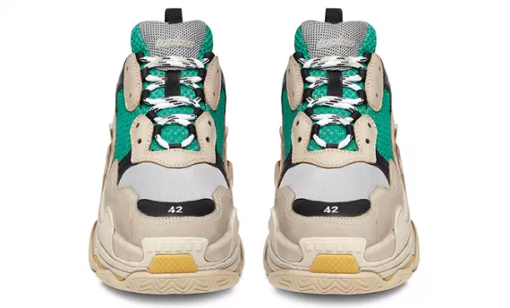 Balenciaga Triple S - Trainers  Green / Yellow