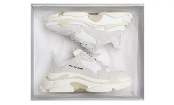 Men's Trainers White - Balenciaga Triple S with Discounts at Shop